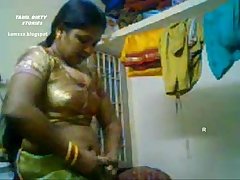 Tamil ponnu self removal