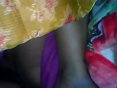 indian girl flash nude body while sleeping