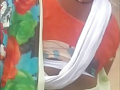 mature bhabhi ki masst bra